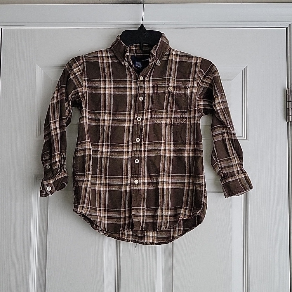 Basic Editions Boy's Button Up Long Sleeve Shirt